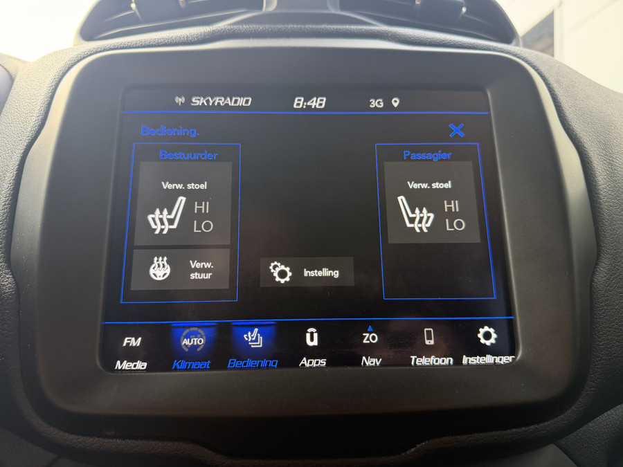 Jeep Renegade 150pk Limited Edition (Trekhaak - LED - 18
