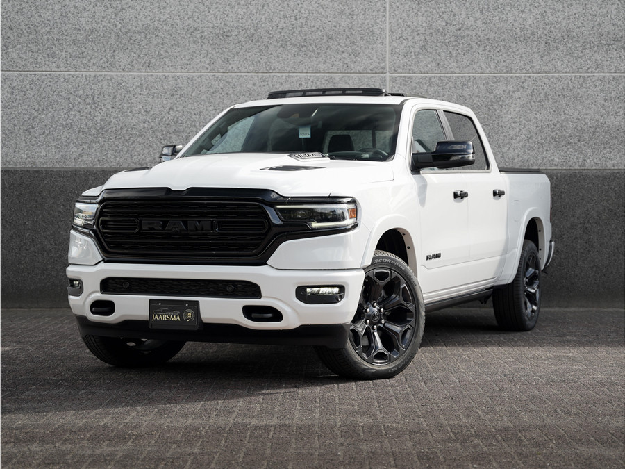 Dodge RAM 1500 5.7 V8 4x4 Crew Cab Limited Night