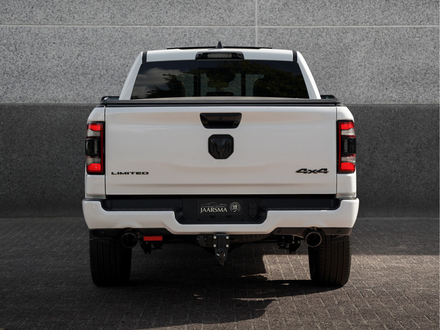 Dodge RAM 1500 5.7 V8 4x4 Crew Cab Limited Night