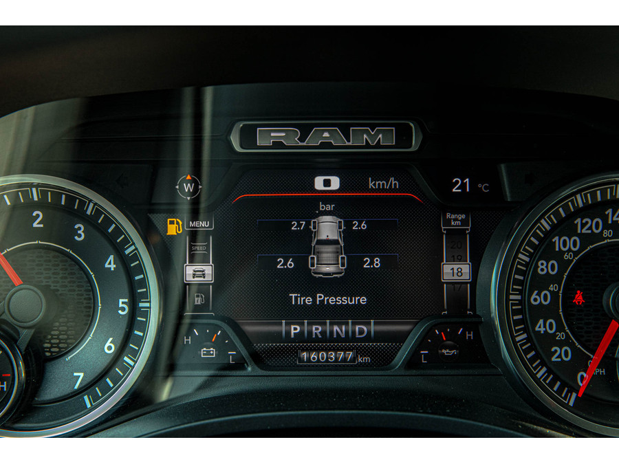 Dodge RAM 1500 5.7 V8 4x4 Crew Cab Laramie