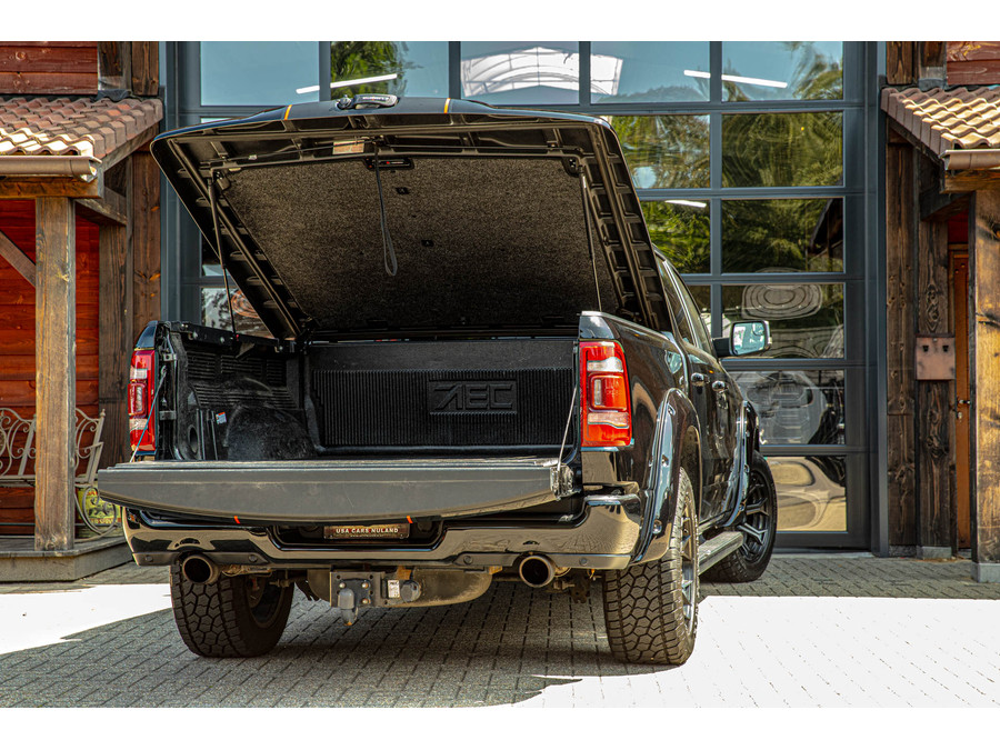 Dodge RAM 1500 5.7 V8 4x4 Crew Cab Laramie