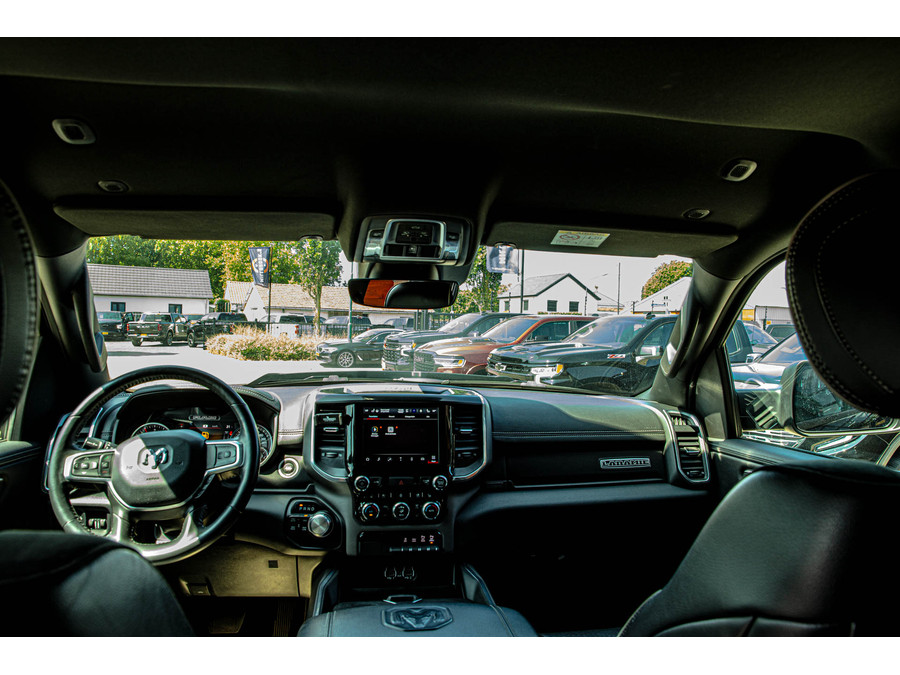 Dodge RAM 1500 5.7 V8 4x4 Crew Cab Laramie