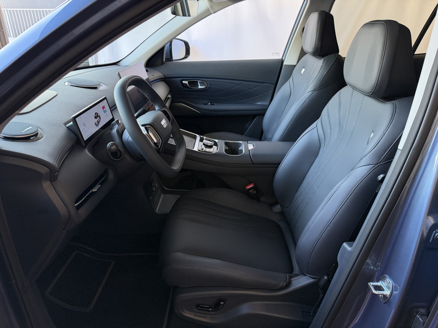 Geely Starray EM-i MAX+ PHEV LONG RANGE | 29,8 kWh ACCU | 136 KM WLTP | PANORAMADAK | STOELVERW/KOELING | MET MASSAGE