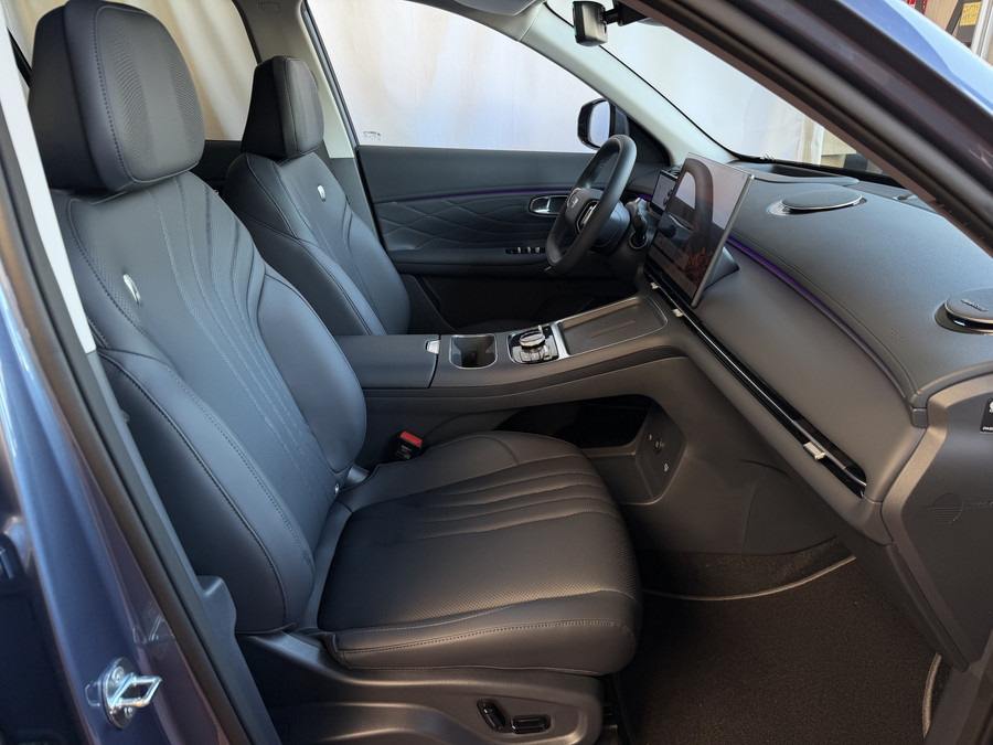 Geely Starray EM-i MAX+ PHEV LONG RANGE | 29,8 kWh ACCU | 136 KM WLTP | PANORAMADAK | STOELVERW/KOELING | MET MASSAGE