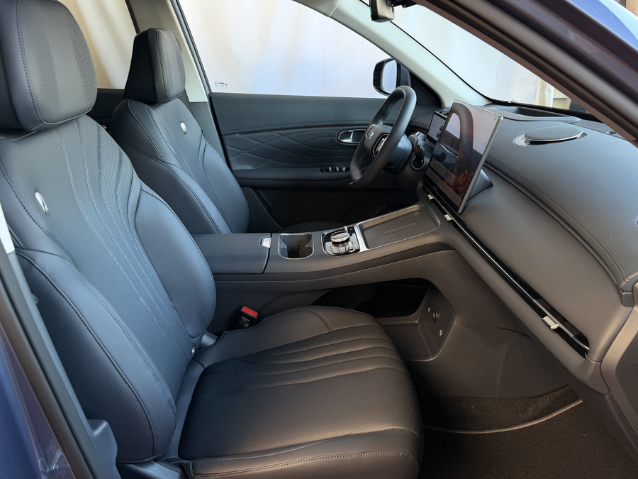 Geely Starray EM-i MAX+ PHEV LONG RANGE | 29,8 kWh ACCU | 136 KM WLTP | PANORAMADAK | STOELVERW/KOELING | MET MASSAGE