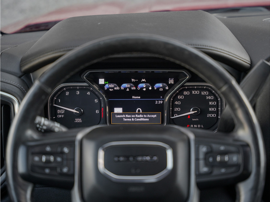 GMC Sierra 1500 Denali 6.2L V8