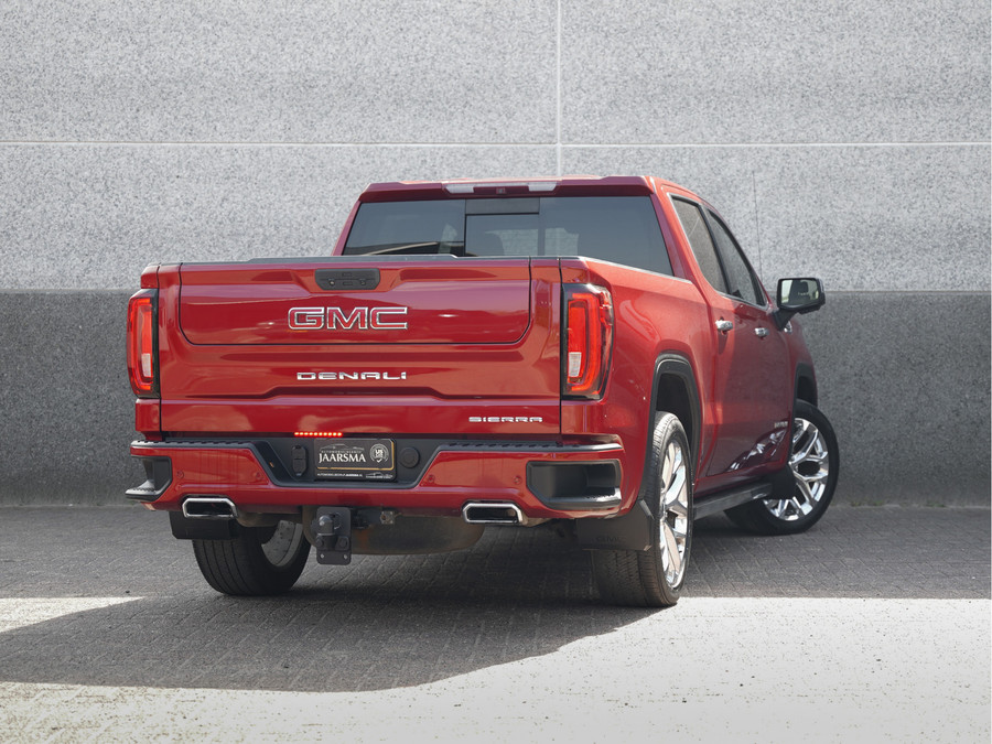 GMC Sierra 1500 Denali 6.2L V8