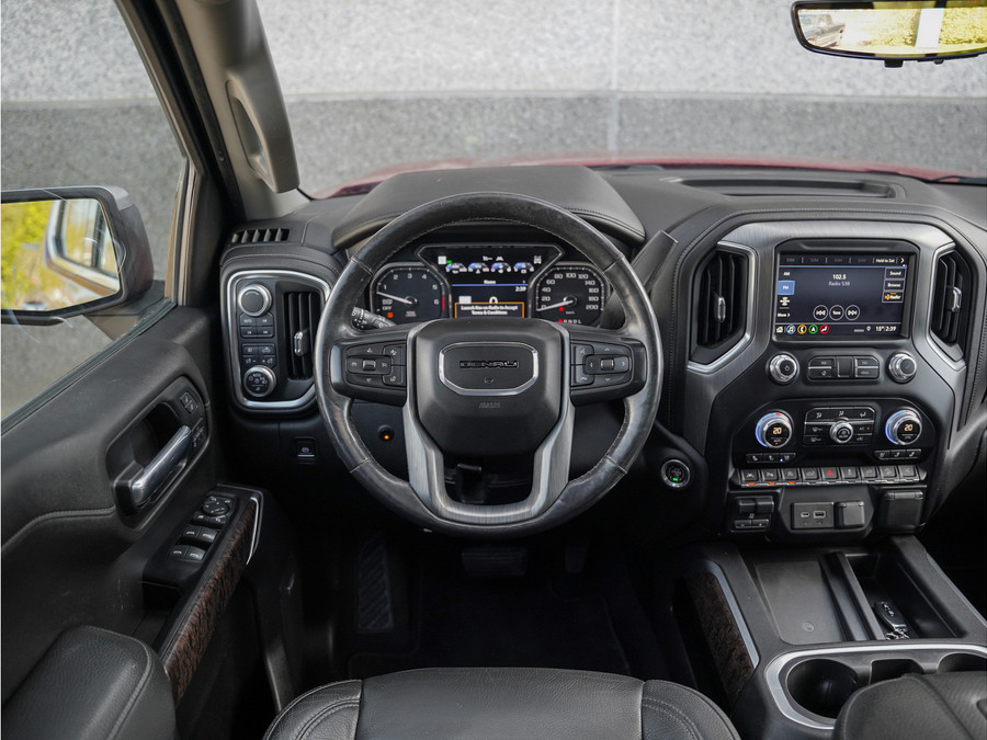 GMC Sierra 1500 Denali 6.2L V8