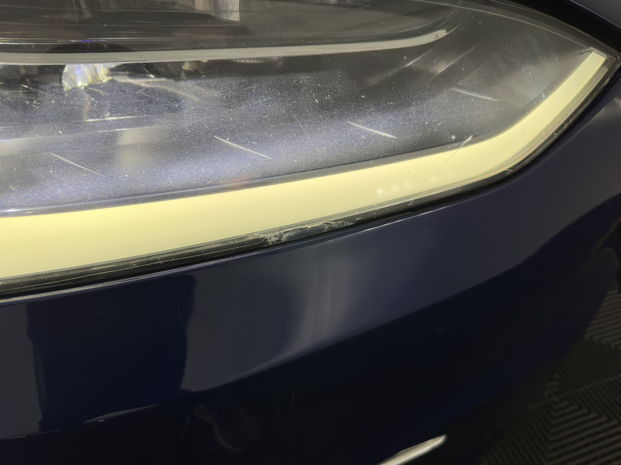 Tesla Model X 90D Base [6-Pers]