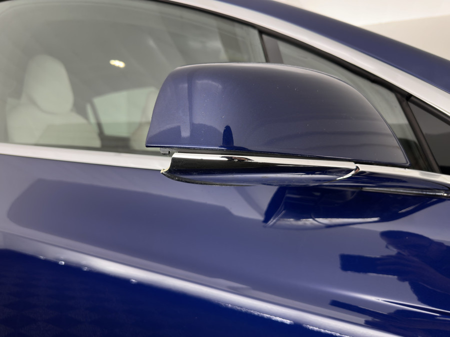 Tesla Model X 90D Base [6-Pers]