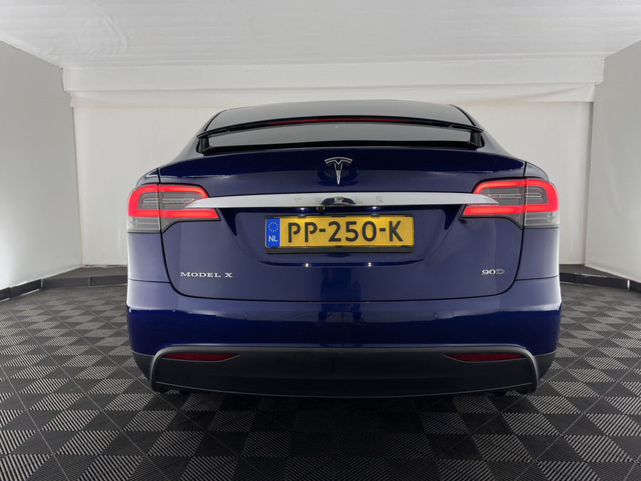 Tesla Model X 90D Base [6-Pers]