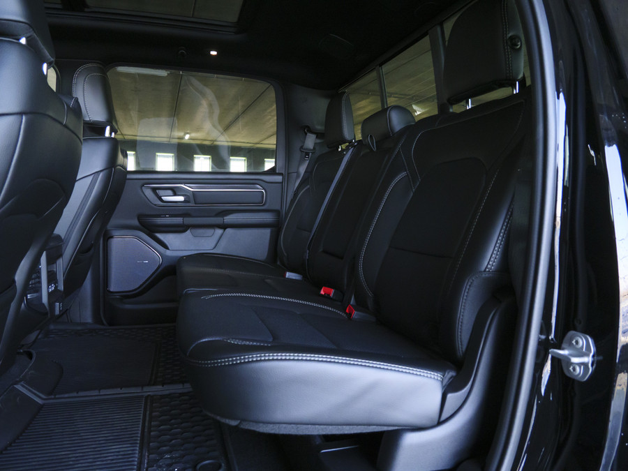 Dodge Ram 1500 | Rebel | Premium | 4x4 | Crew Cab | 3.0L Twin-turbo I6 | BPM-VRIJ