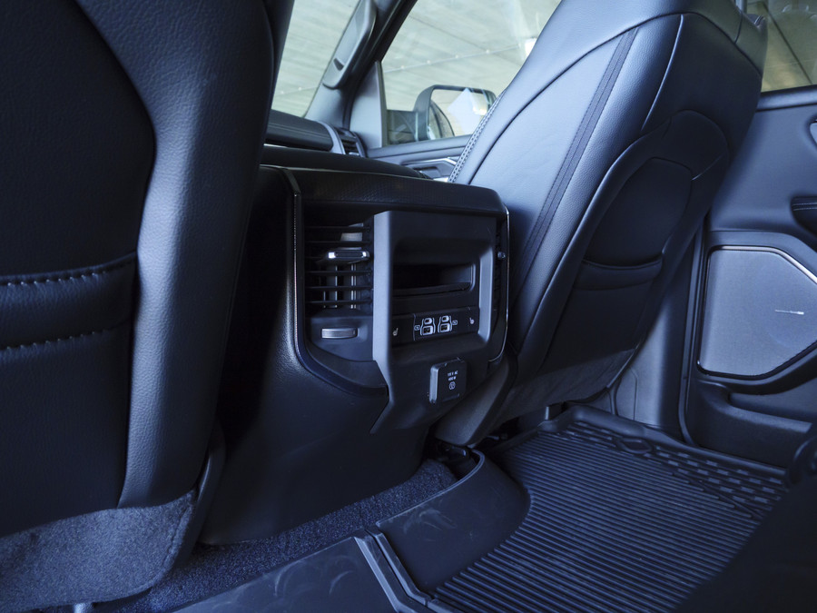 Dodge Ram 1500 | Rebel | Premium | 4x4 | Crew Cab | 3.0L Twin-turbo I6 | BPM-VRIJ