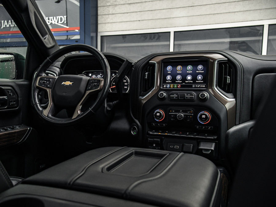 Chevrolet Silverado High Country