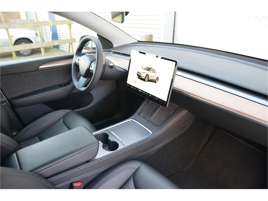 Tesla Model Y Long Range AWD 75 kWh