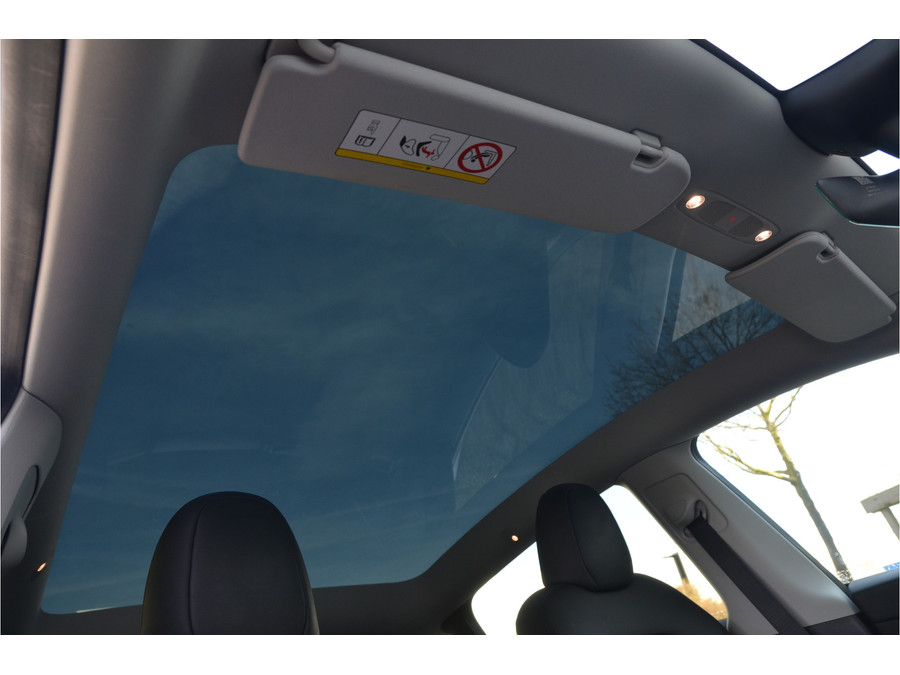 Tesla Model Y Long Range AWD 75 kWh