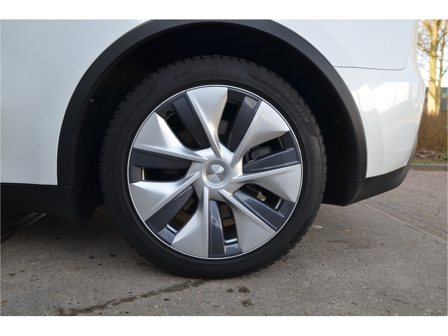 Tesla Model Y Long Range AWD 75 kWh