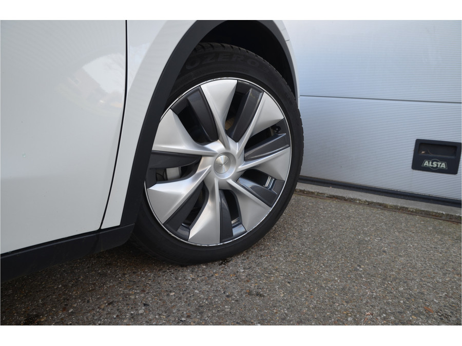 Tesla Model Y Long Range AWD 75 kWh