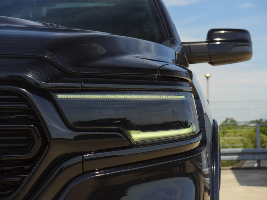 Dodge RAM 1500 | Limited | 5.7 V8 | 4x4 | Crew Cab