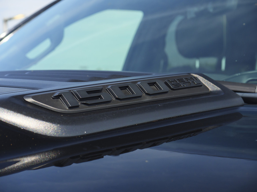 Dodge RAM 1500 | Limited | 5.7 V8 | 4x4 | Crew Cab