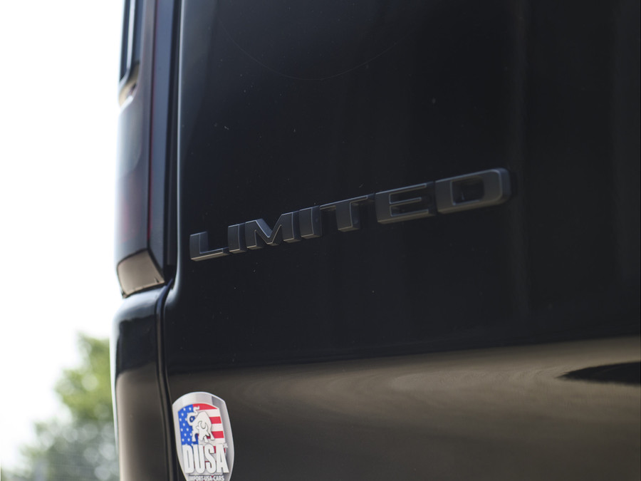 Dodge RAM 1500 | Limited | 5.7 V8 | 4x4 | Crew Cab