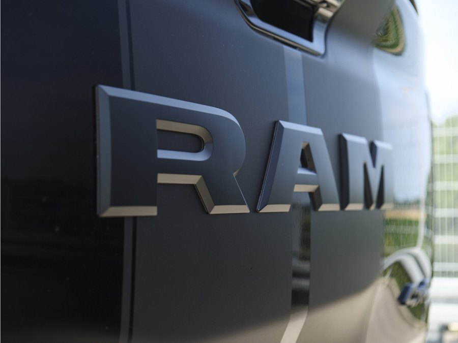 Dodge RAM 1500 | Limited | 5.7 V8 | 4x4 | Crew Cab