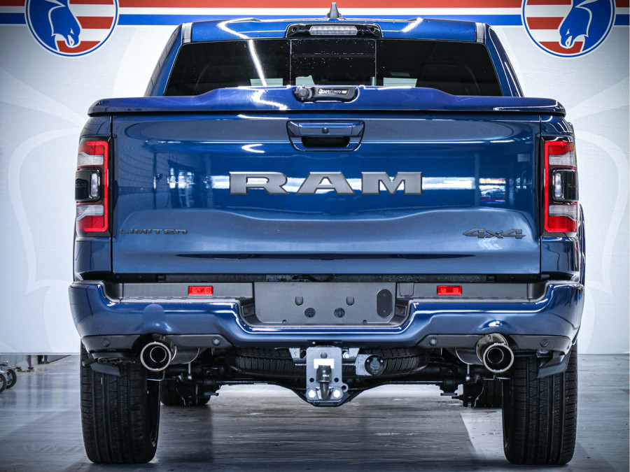 Dodge RAM 1500 Crew Cab Limited Night Edition