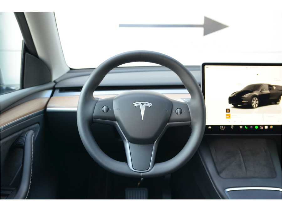 Tesla Model Y RWD 58 kWh