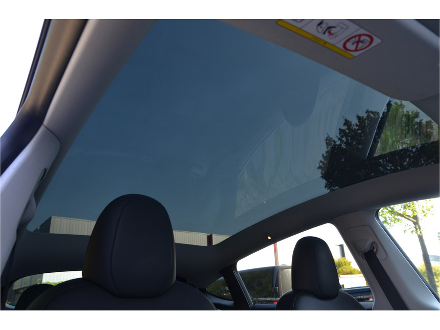 Tesla Model Y RWD 58 kWh