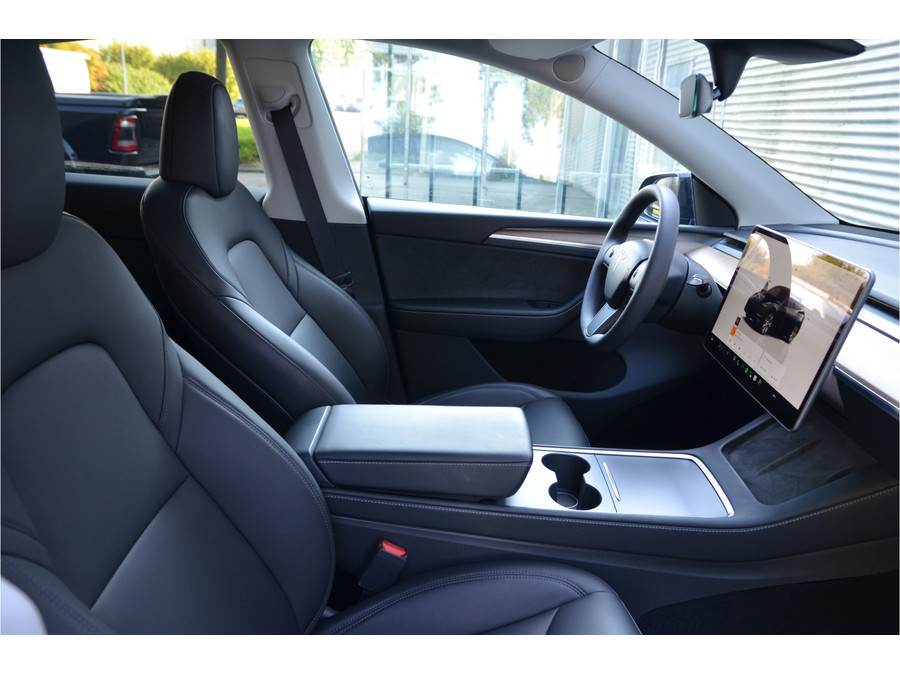 Tesla Model Y RWD 58 kWh