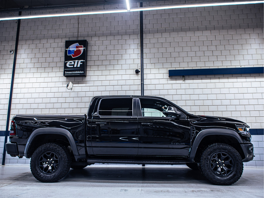 Dodge Ram 1500 TRX | 6.2 V8