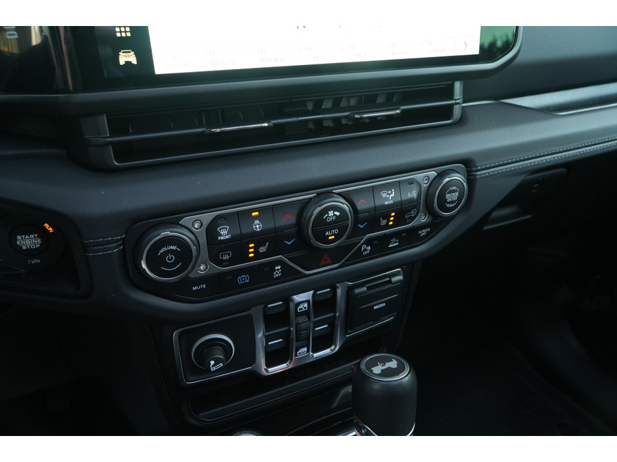 Jeep Wrangler Unlimited 4xe 380 Sahara I Sky-one I ACC I 20 Inch I