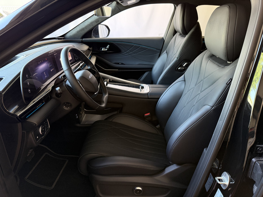 Omoda 9 OMODA 9 PREMIUM AWD 538 PK / PHEV/ TOTAAL MET BENZINE ELEK 1000KM