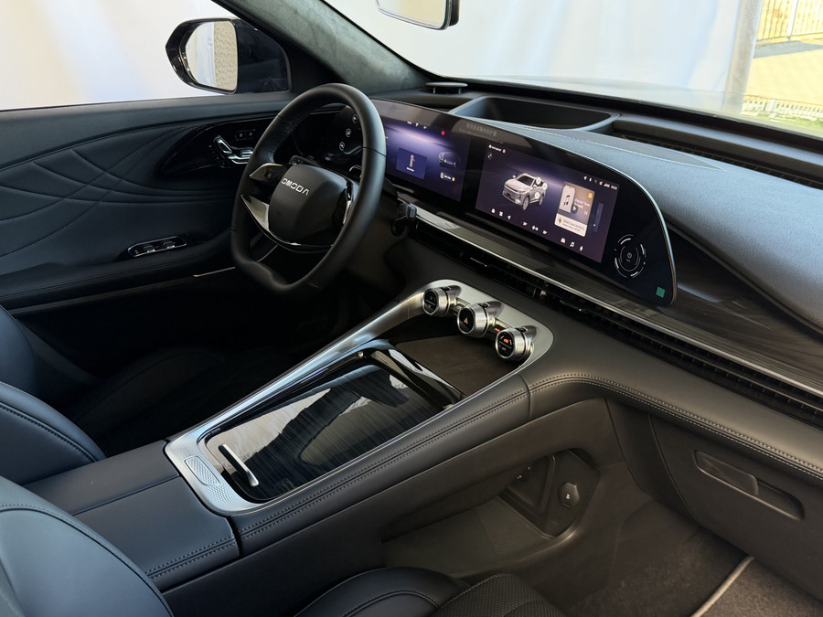 Omoda 9 OMODA 9 PREMIUM AWD 538 PK / PHEV/ TOTAAL MET BENZINE ELEK 1000KM
