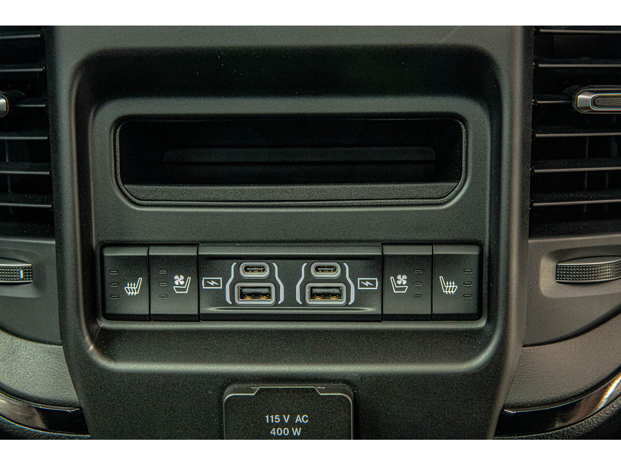 Dodge RAM 1500 Limited H/O Hurricane 540 PK