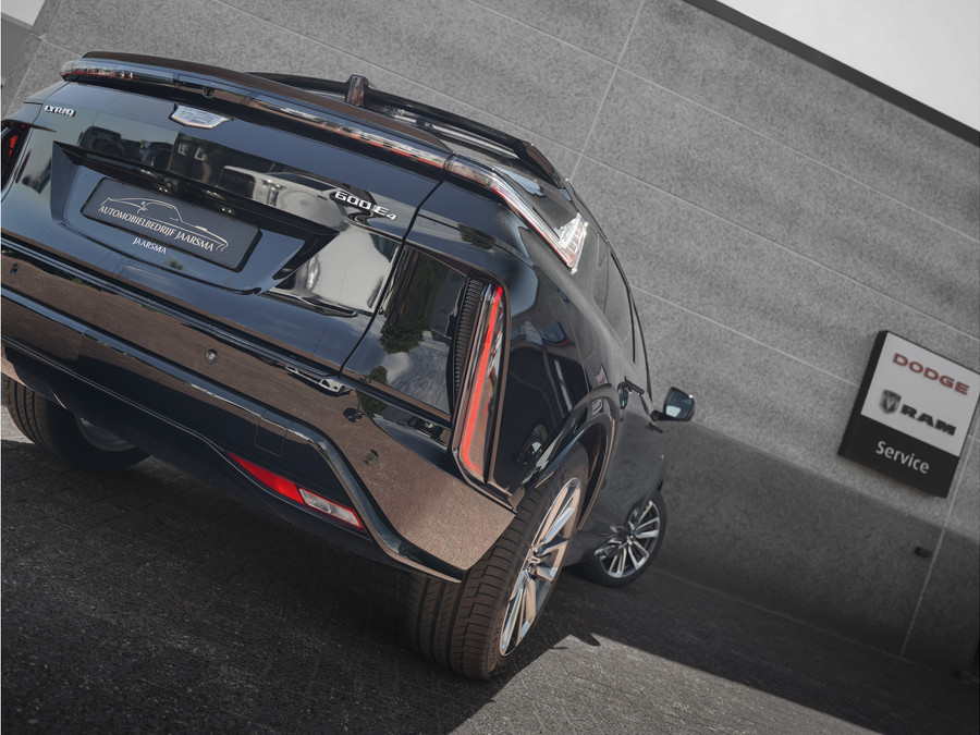 Cadillac Lyriq 600 E4 Sport