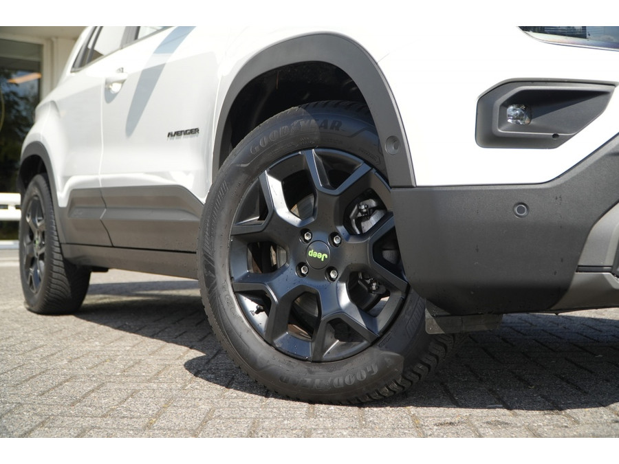 Jeep Avenger 1.2 4xe Overland I ACC I Navigatie I Elek. achterklep I