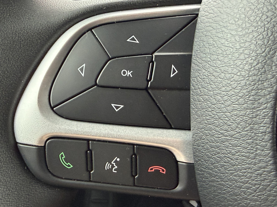 Jeep Renegade 4xe 240 Plug-in Hybrid Electric Trailhawk (Navigatie - LED - Keyless Entry - Parkeersensoren V+A - A