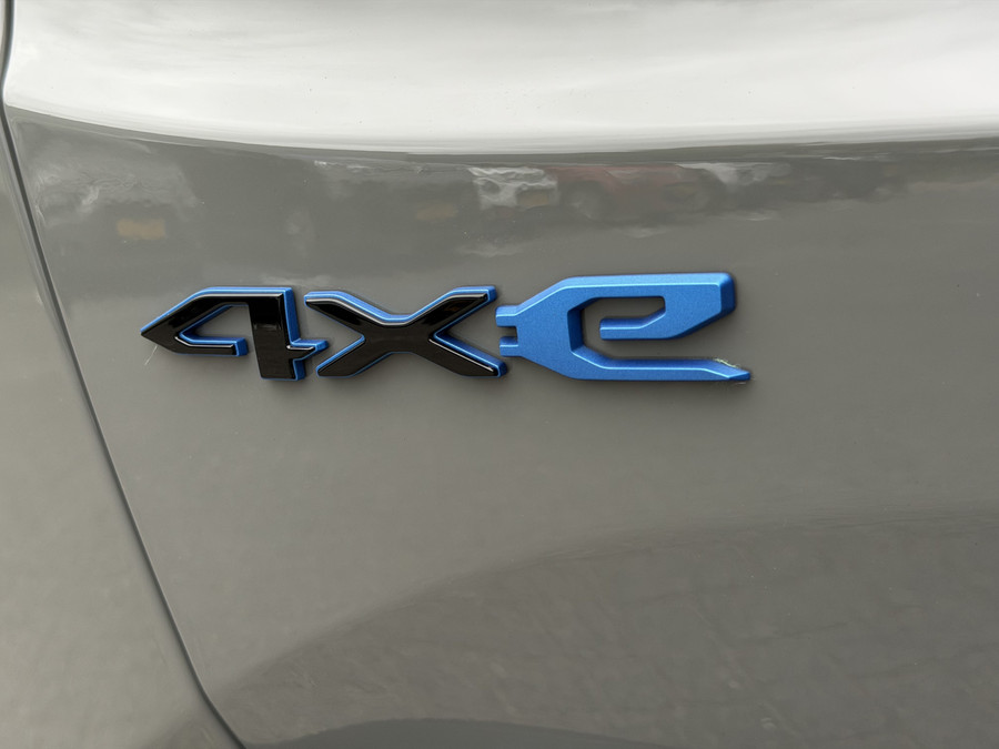 Jeep Renegade 4xe 240 Plug-in Hybrid Electric Trailhawk (Navigatie - LED - Keyless Entry - Parkeersensoren V+A - A
