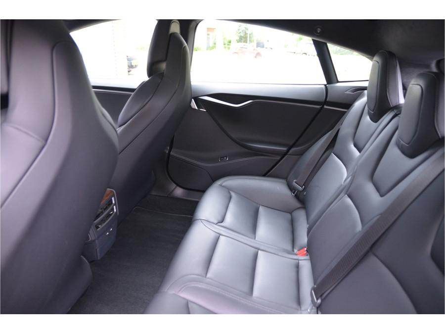 Tesla Model S Long Range