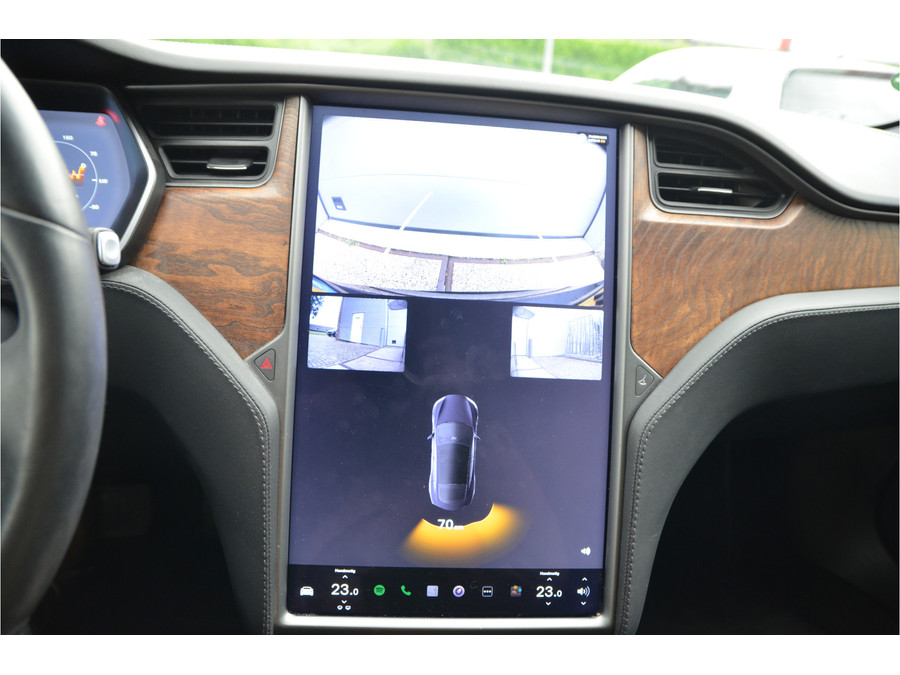 Tesla Model S Long Range