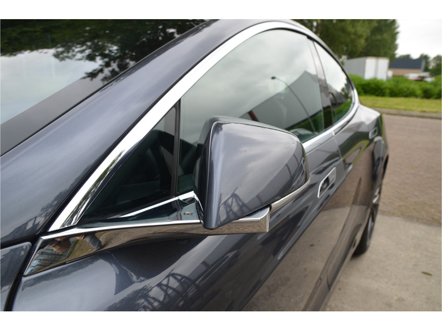 Tesla Model S Long Range