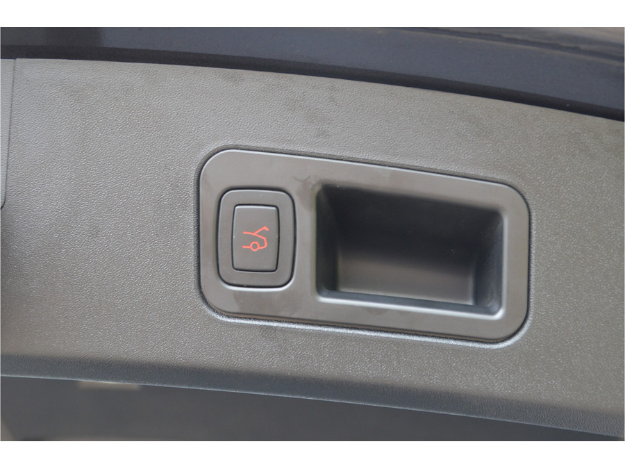 Tesla Model S Long Range