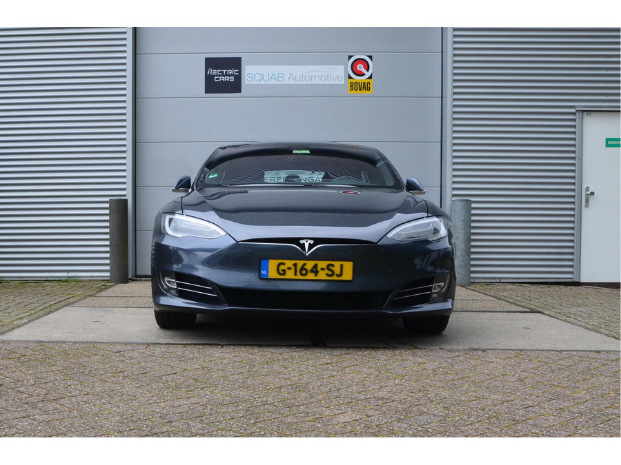 Tesla Model S Long Range