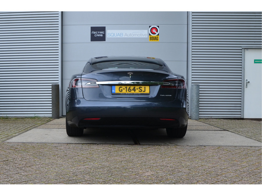 Tesla Model S Long Range