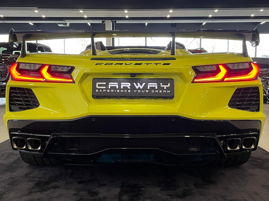 Corvette C8 3LT Stingray Convertible R-Pack