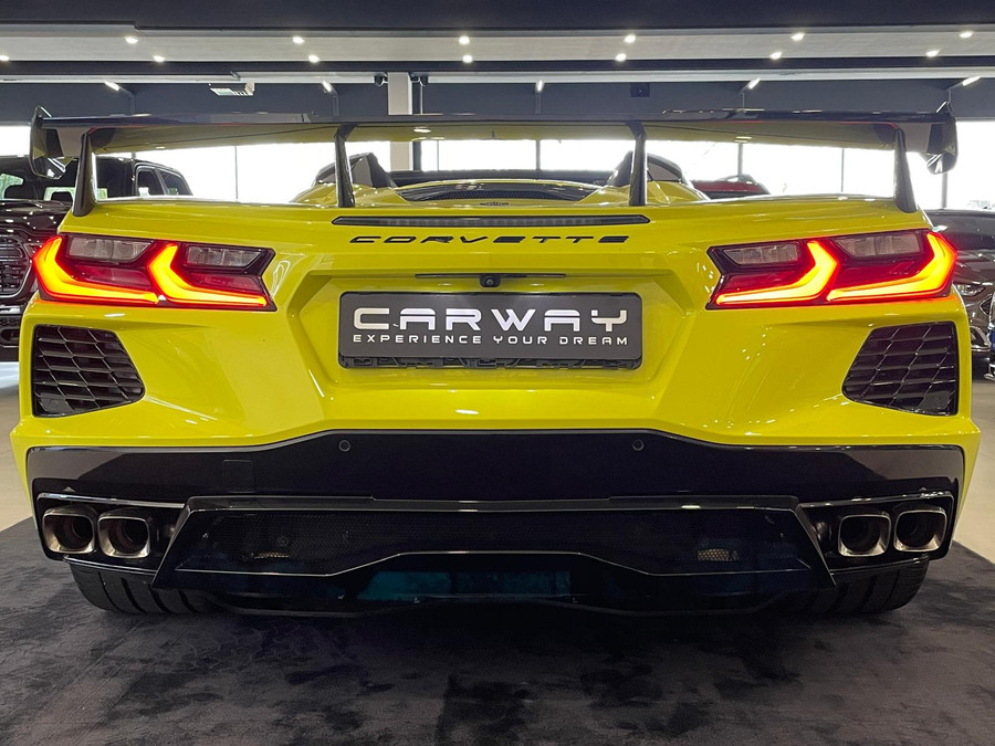 Corvette C8 3LT Stingray Convertible R-Pack