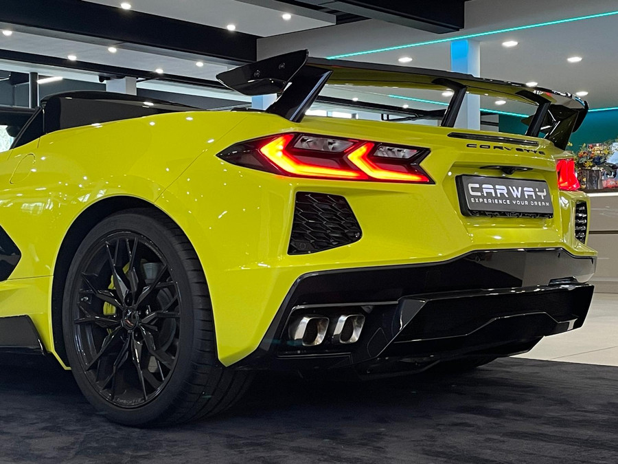 Corvette C8 3LT Stingray Convertible R-Pack