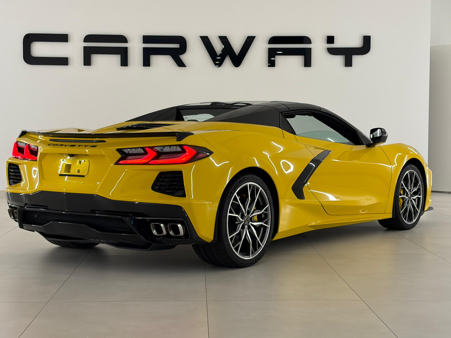 Corvette C8 3LT Stingray Convertible R-Pack