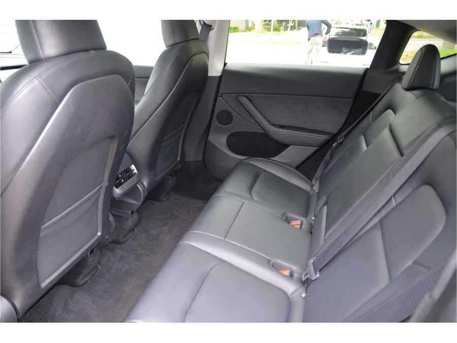 Tesla Model Y RWD 58 kWh
